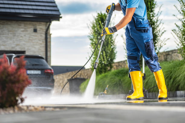 Best Sidewalk and Walkway Cleaning  in USA